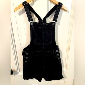 Madewell black denim overalls shorts